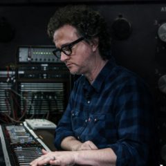 دانلود آموزش PUREMIX Start to Finish Greg Wells Episode 3 Setting Up The Vocal Chain